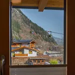 Anna * Mayrhofen